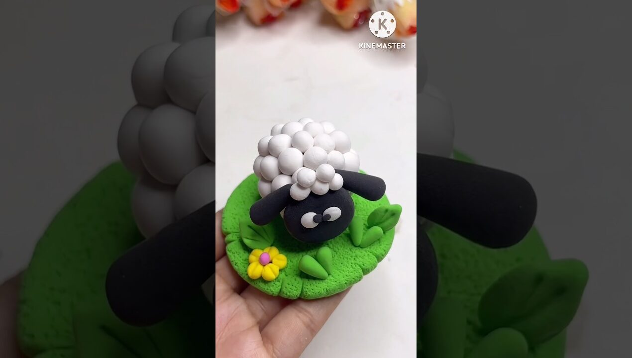 DIY idea 🥰 How to make easily hornet with super clay #trending #music #funny #shorts