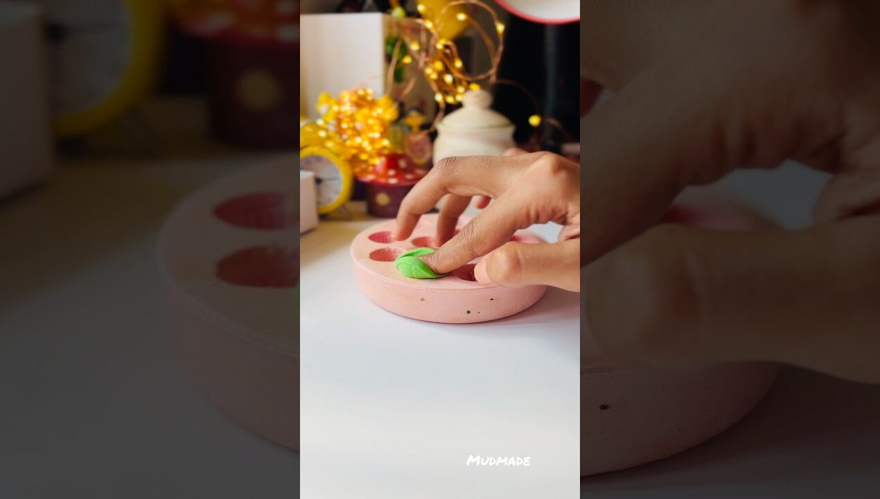 Clay mould ♥️✨😍| #clay #creativeclayideas #mudmade #diy #ytshorts #fyp #trending #art #craft #mould