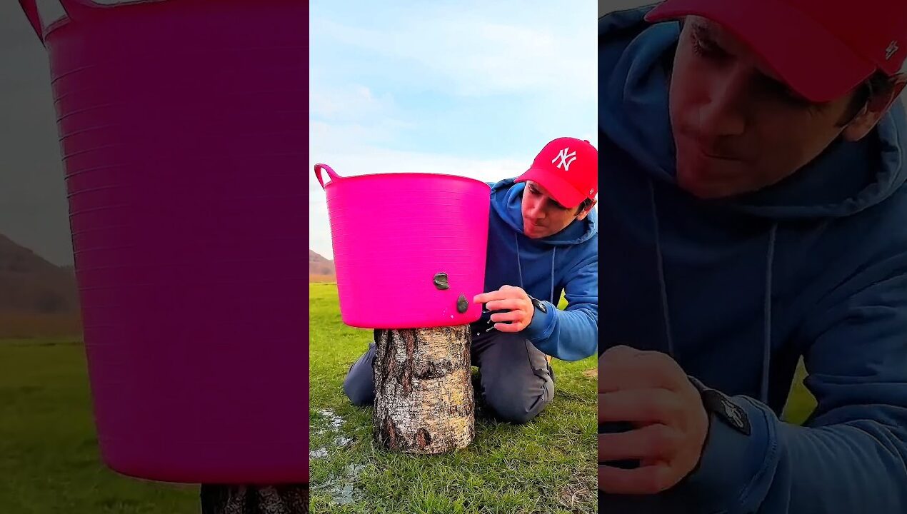 Easy Survival Hack 😮 Anyone Can Do! #campinglife #survivaltips #DIY