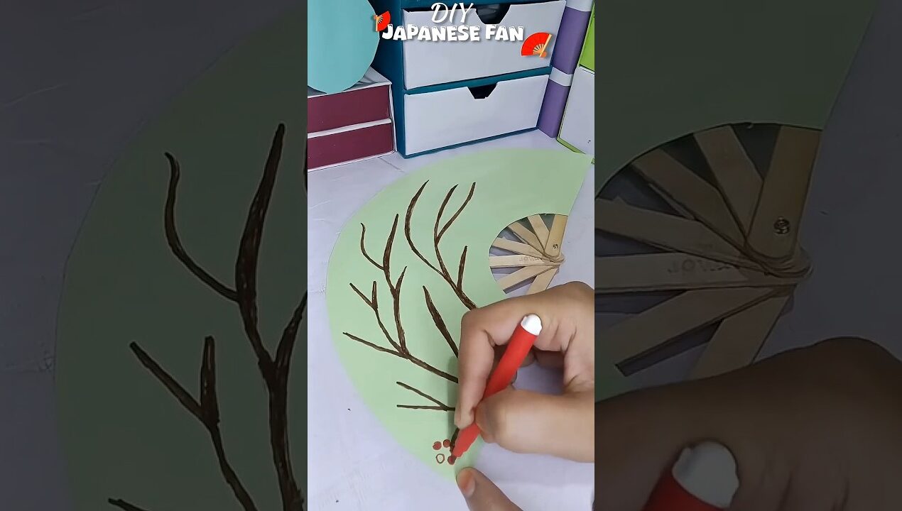 DIY Japanese Paper Fan🪭Easy & Aesthetic Handmade Fan #trending #craft #japanese #fans #ytshorts #diy