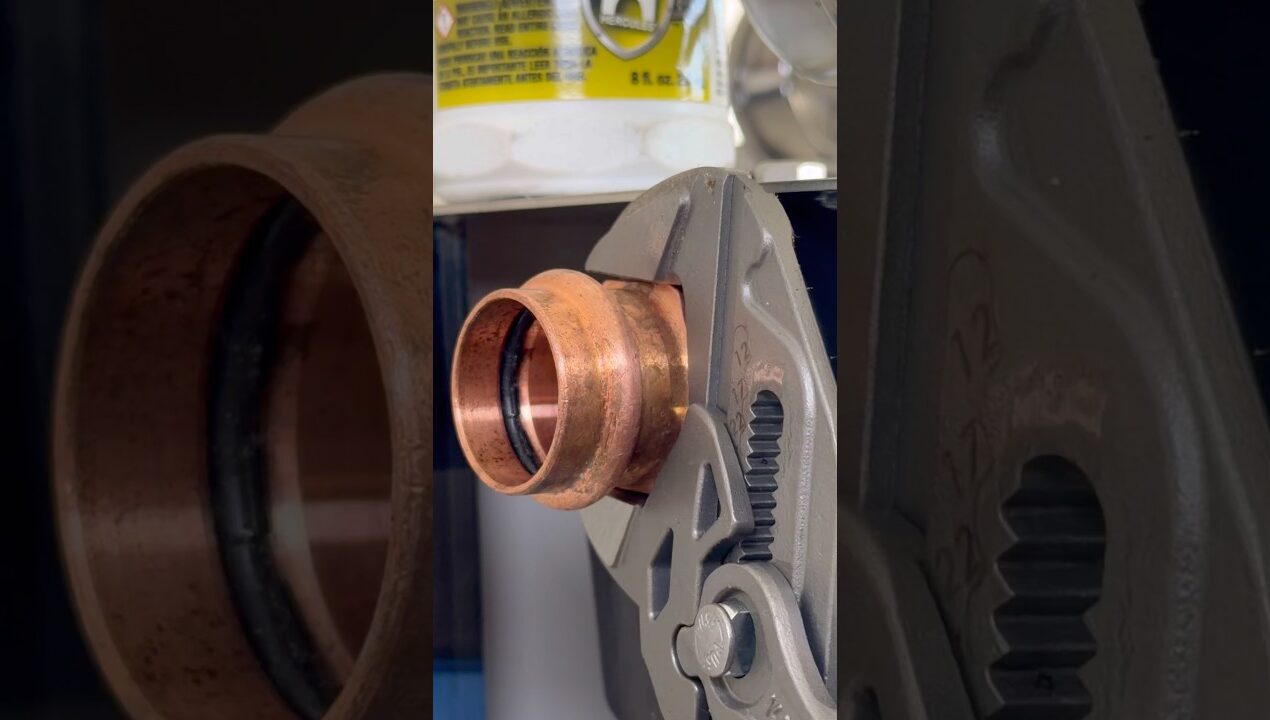 COPPER PRESS! #diy #asmr #plumbing #tips #copper #how #howto #tricks #satisfying #sound #press #diya