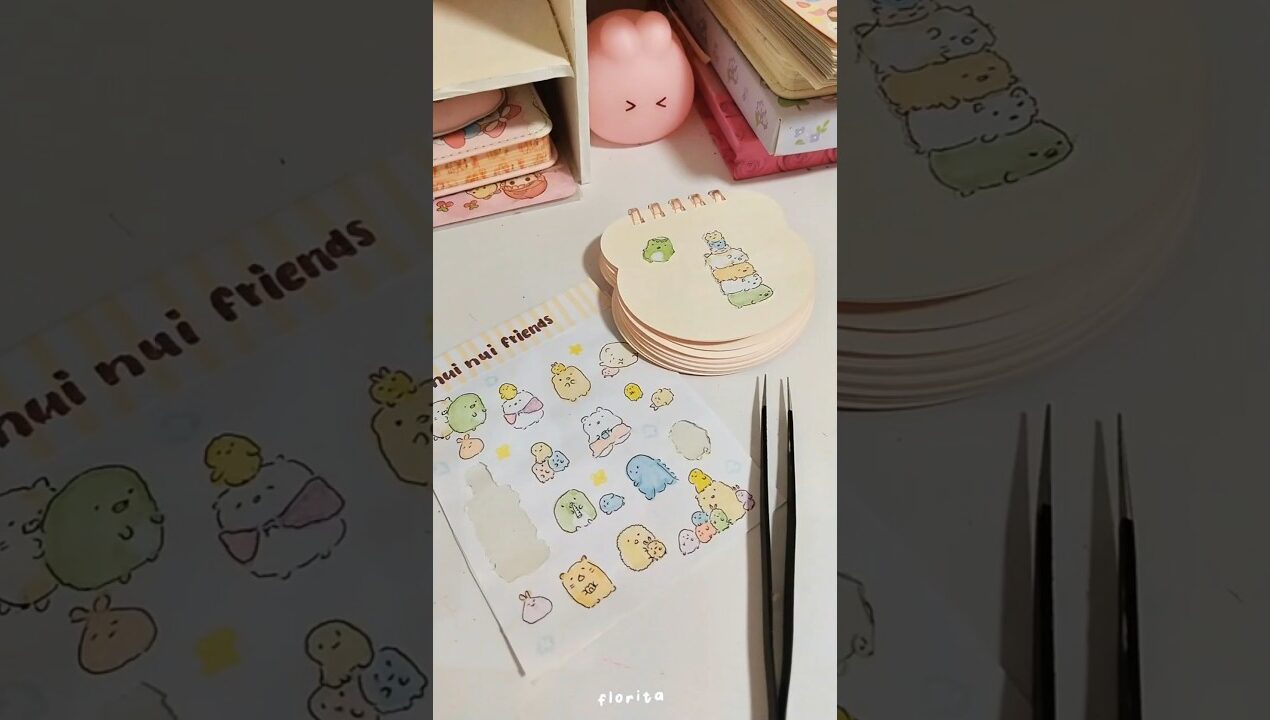 peel ചെയ്യാൻ പറ്റുന്ന sticker ഉണ്ടാക്കാം 🤌🌷|florita |diy sticker |#diy #craft #shorts