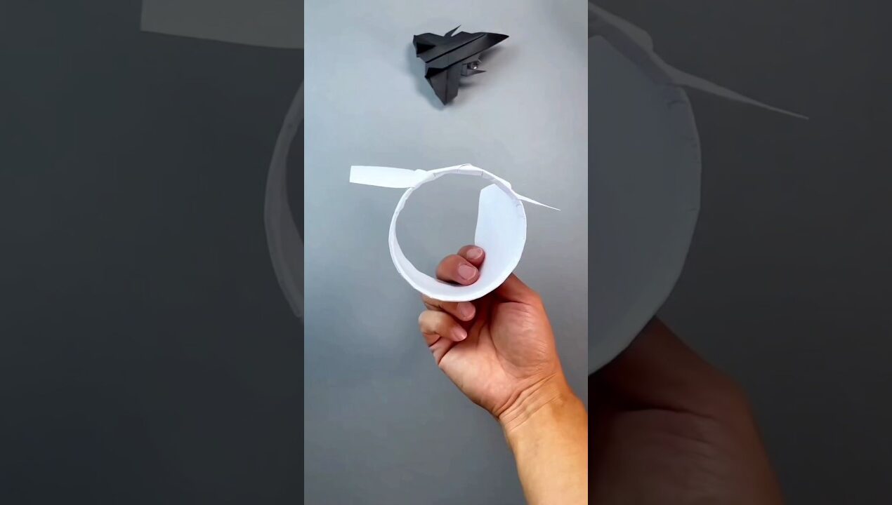how to make new paper crafts flying toy / Kids craft paper toy #shorts #viralshorts #craft