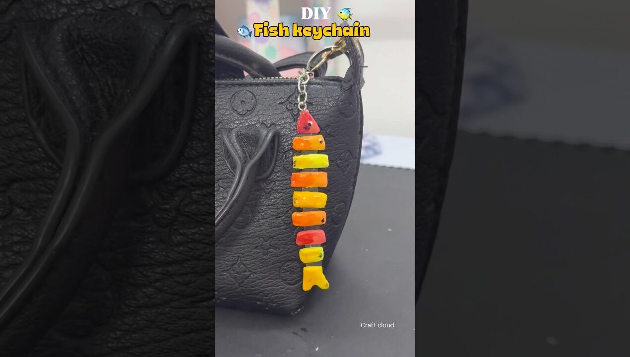 DIY cute fish keychain 🐠 gift idea #diy #keychain #viral #craft