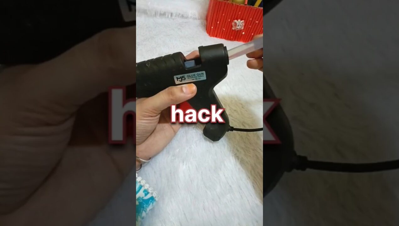 Glue gun 🔫|| Life hacks ✅|| Tik tik done #shorts #diy #crafts