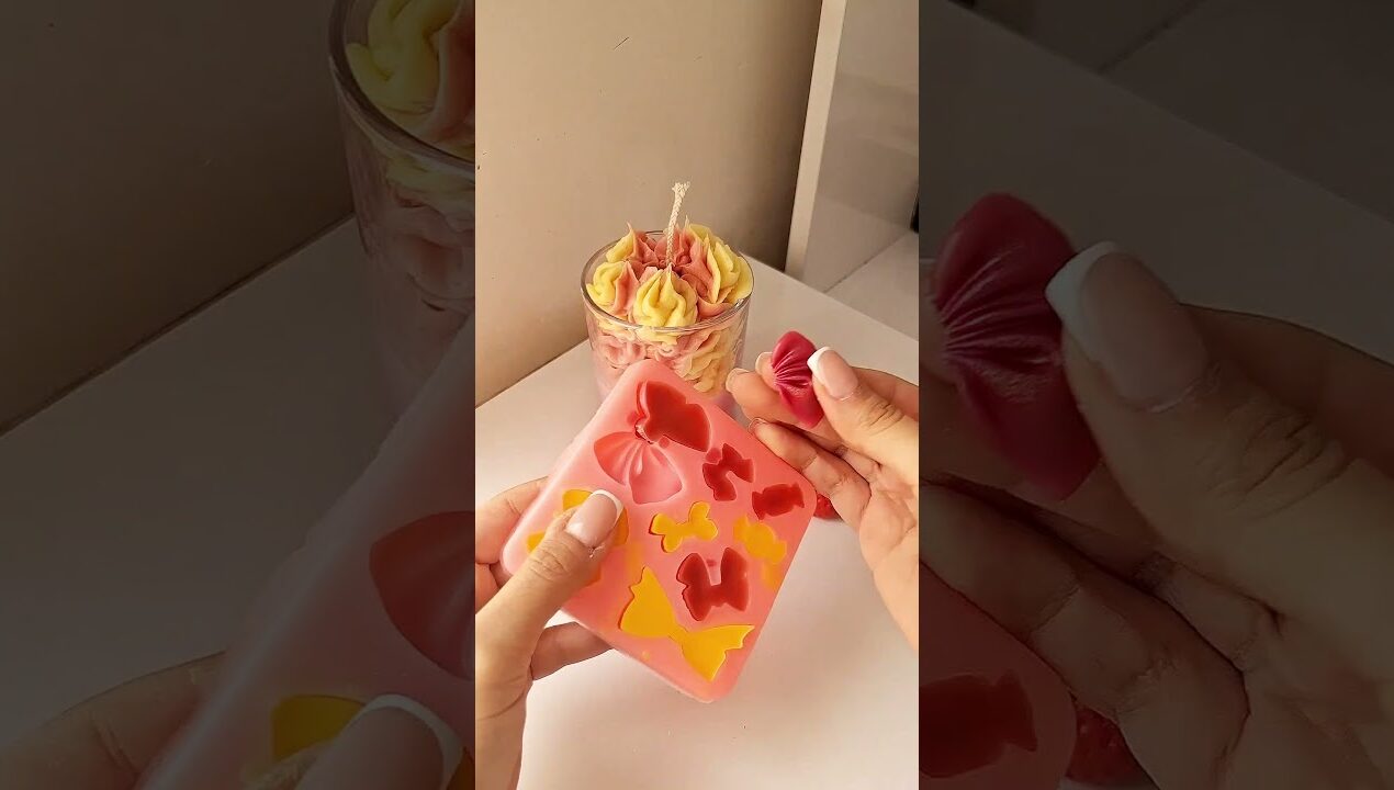 DIY Creamy Strawberry Dessert Candle 🍓🎂✨ Burn It, Not Eat It! 🔥✨