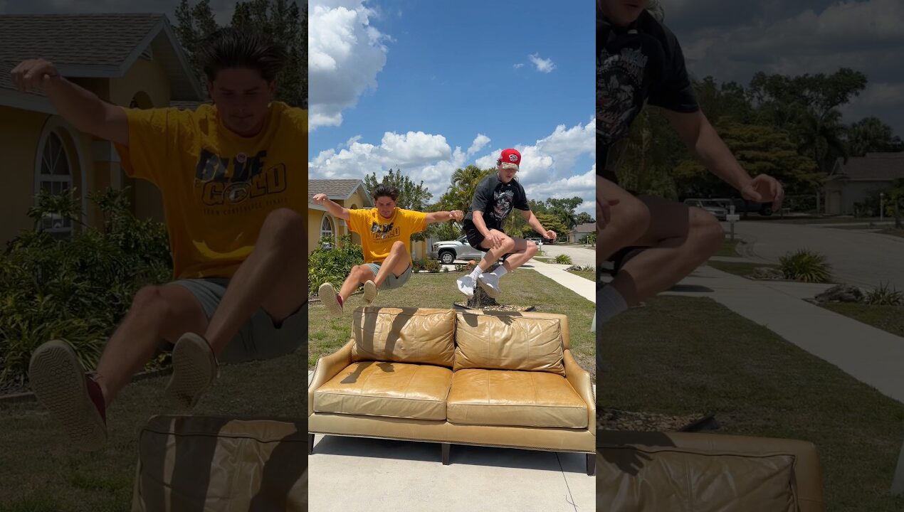Let’s turn this free couch into $1,000 @loganlists  #furnitureflip #couch #diy