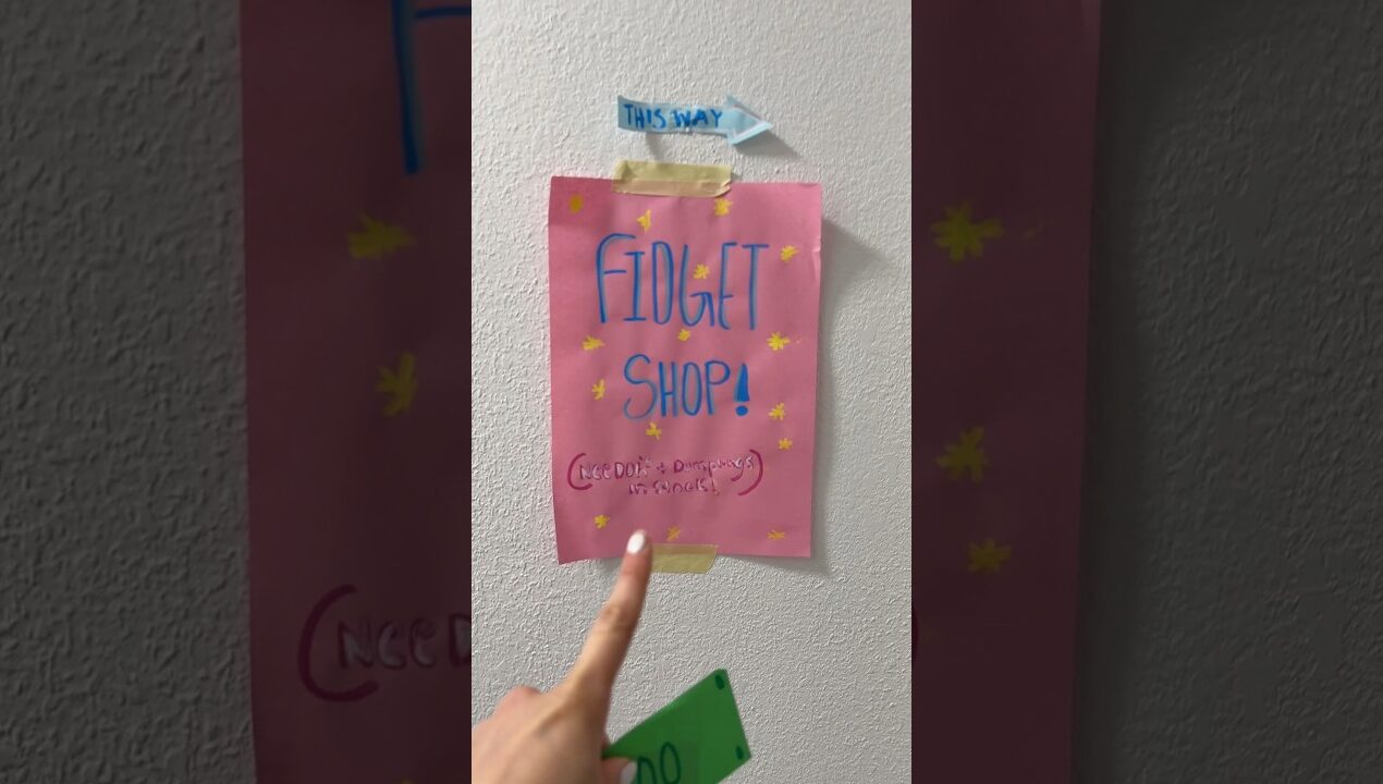 come shopping with me 🛍️ #roleplay #foryou  #shopping #creative #smallbusiness #diy #foryourpage