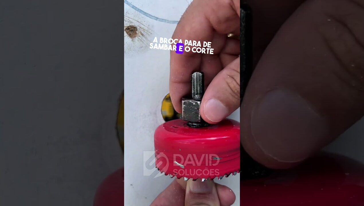 Aprenda como usar a serra copo corretamente #ideias #ideiasbrilhantes #diy