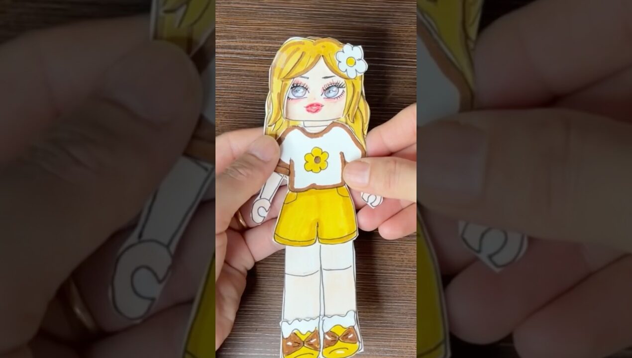 Roblox paper doll dress up blind bag #papercraft #roblox #paperdoll #handmade #diy #trending #short