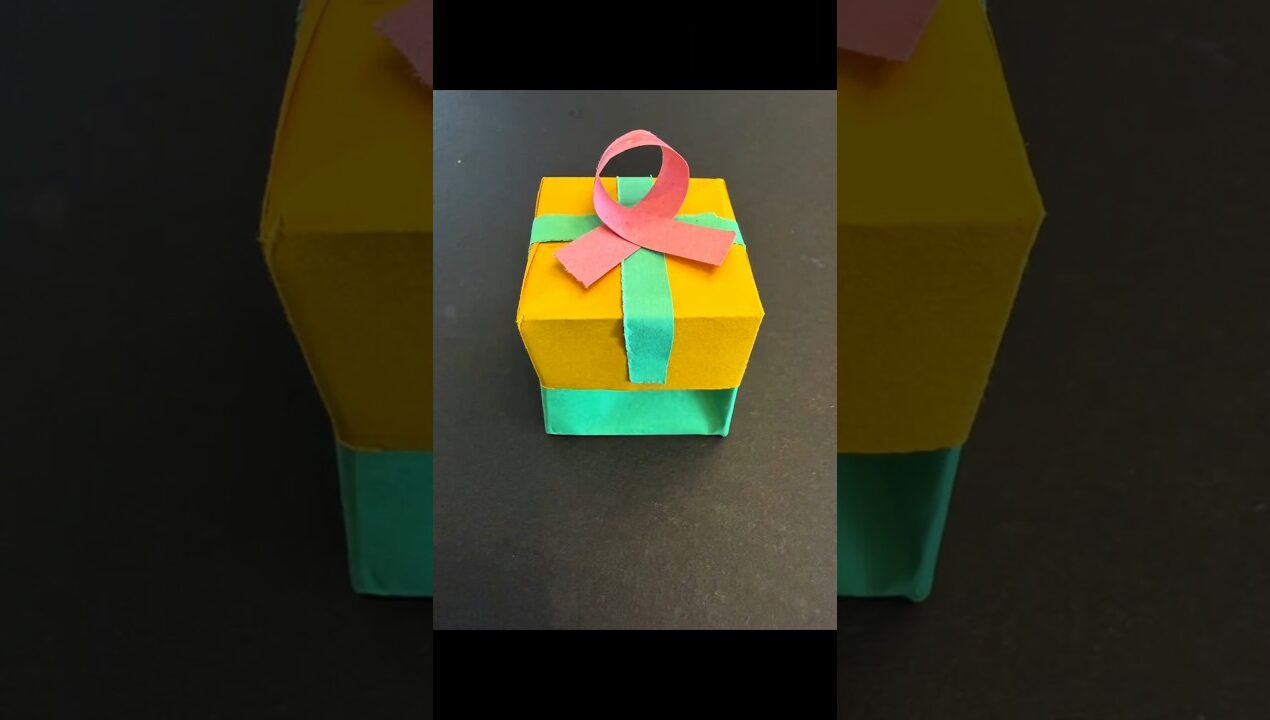 Cute gift ideas / DIY Paper craft / Paper gift box #diy #craft #handmade #art #papercraft #love