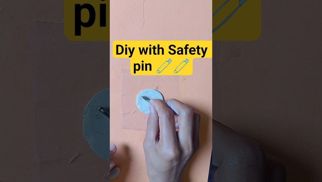 Diy with Safety pin 🧷🤩#diy #ideas #craft #beautiful #craftideas