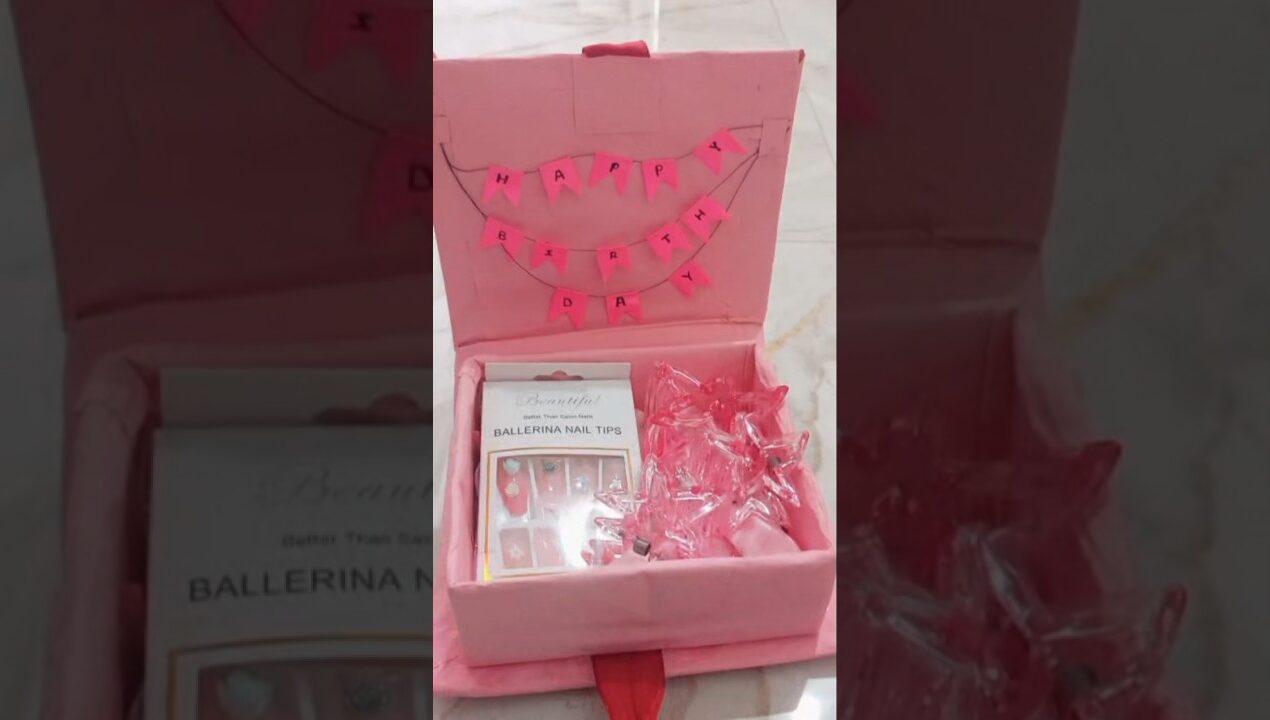 DIY Cute Mini Gift ideas☺️💕🎁 #shorts #youtubeshorts#diy#ideas#miniature #aesthetic#trending