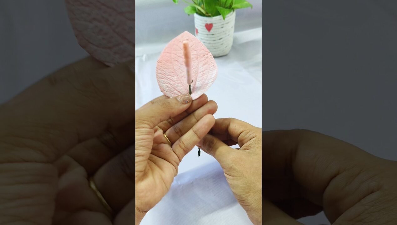 Tissue Paper மட்டும் போதும் 😍 |Trending Artificial Plants Making ❤️ | #diy #shorts #craft #trending