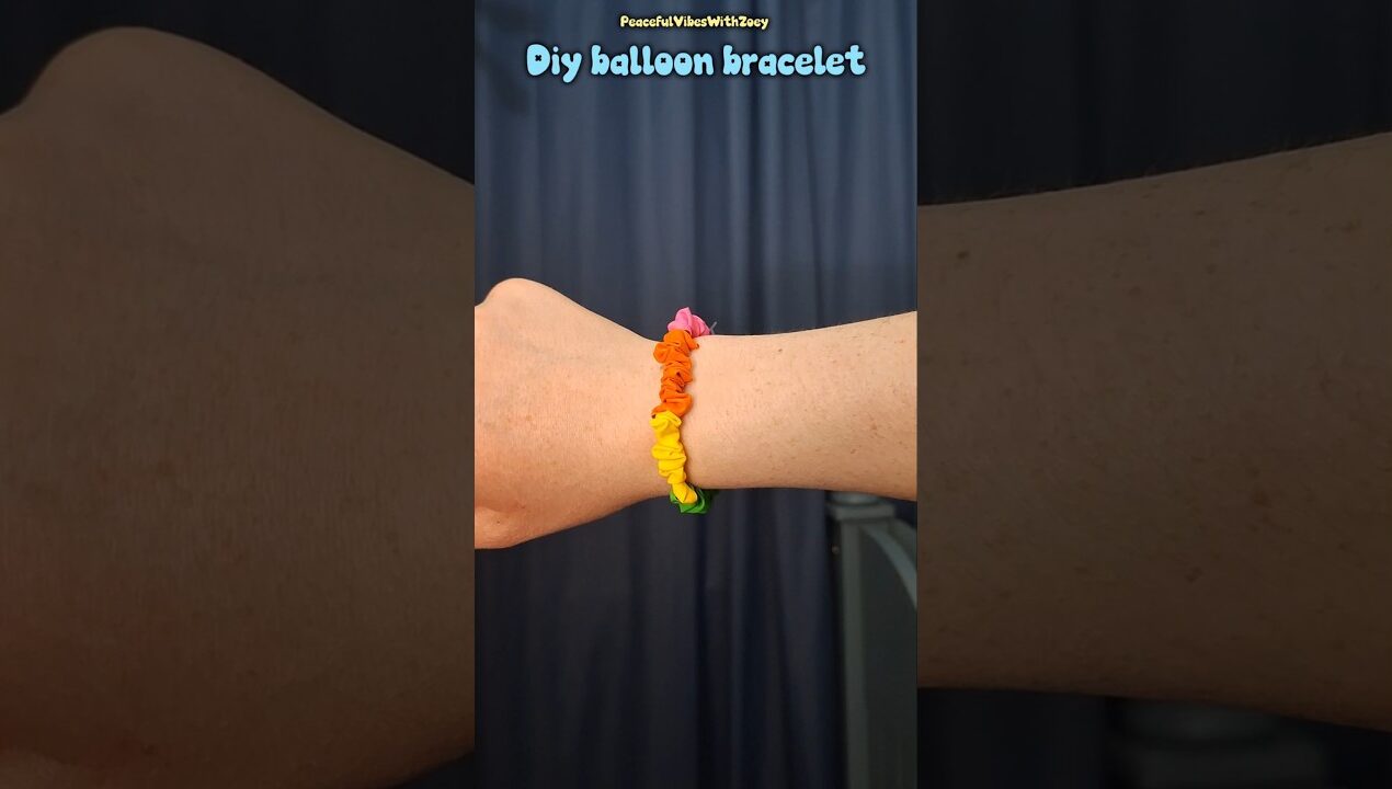 Diy balloon bracelet #diy #diyideas #diycrafts #diyprojects