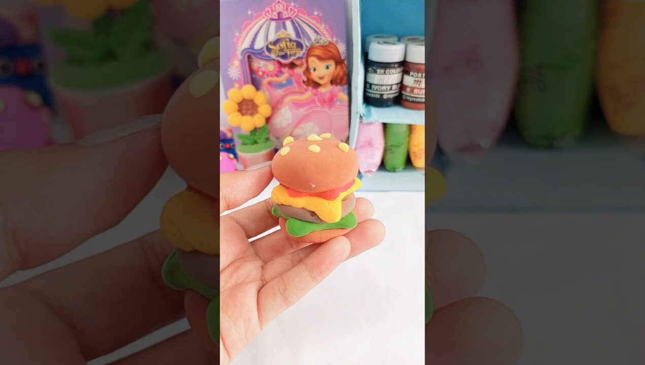 DIY cute clay mini burger charms 😺💕#shorts#youtubeshorts#diy#ideas#minecraft#clay#aesthetic#trending