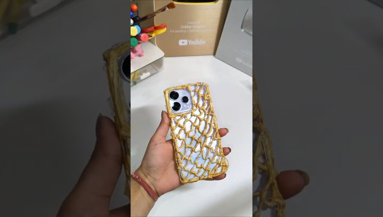 Aaj  बनाया phone cover😱🤩  #craft #diy #ytshorts #ytviral #viralvideo #yt