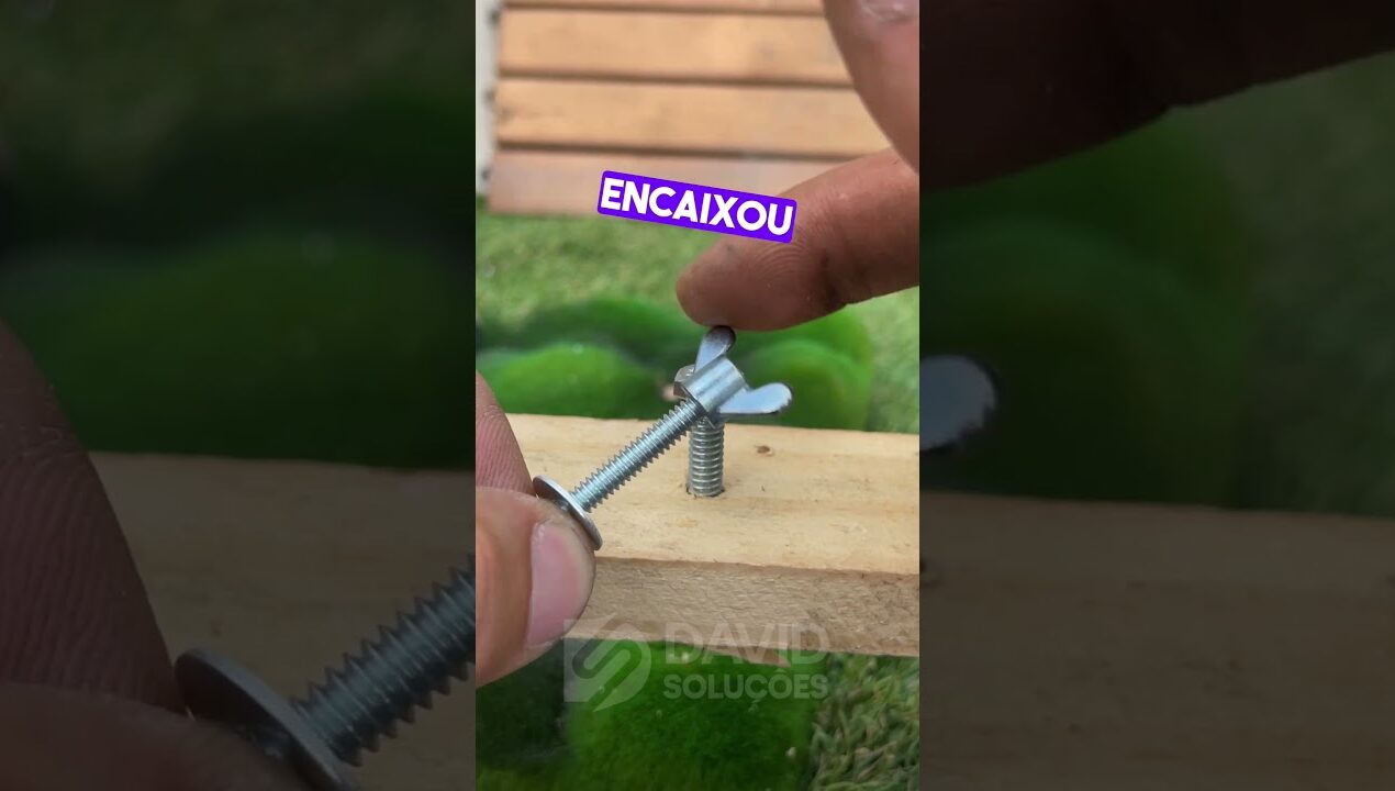 A dica perfeita que ajuda você remover parafusos #diy #ideiasbrilhantes #tools