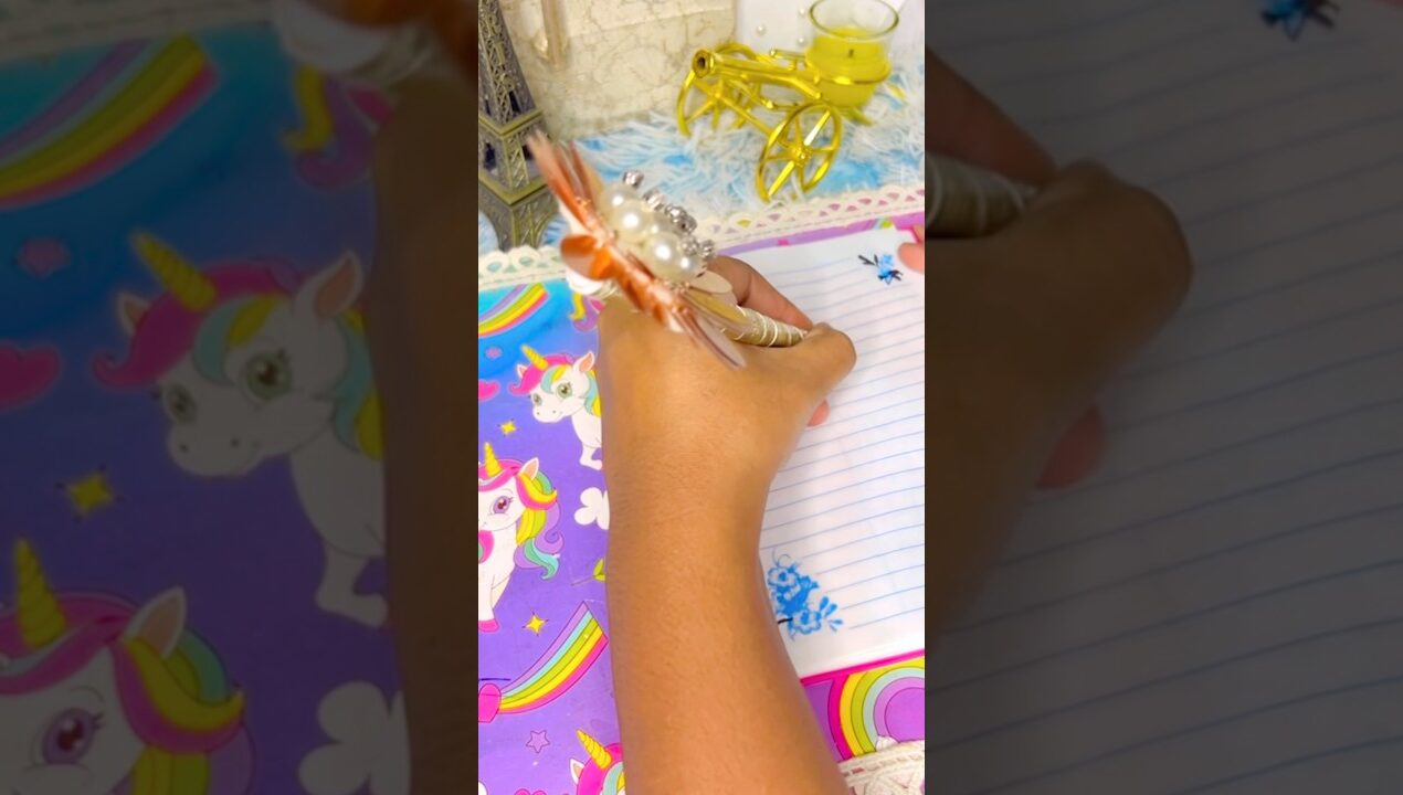 DIY pen 🖊️ decoration ideas 💡 #shorts #diy #craft #ideas #ilma.dreamcraft