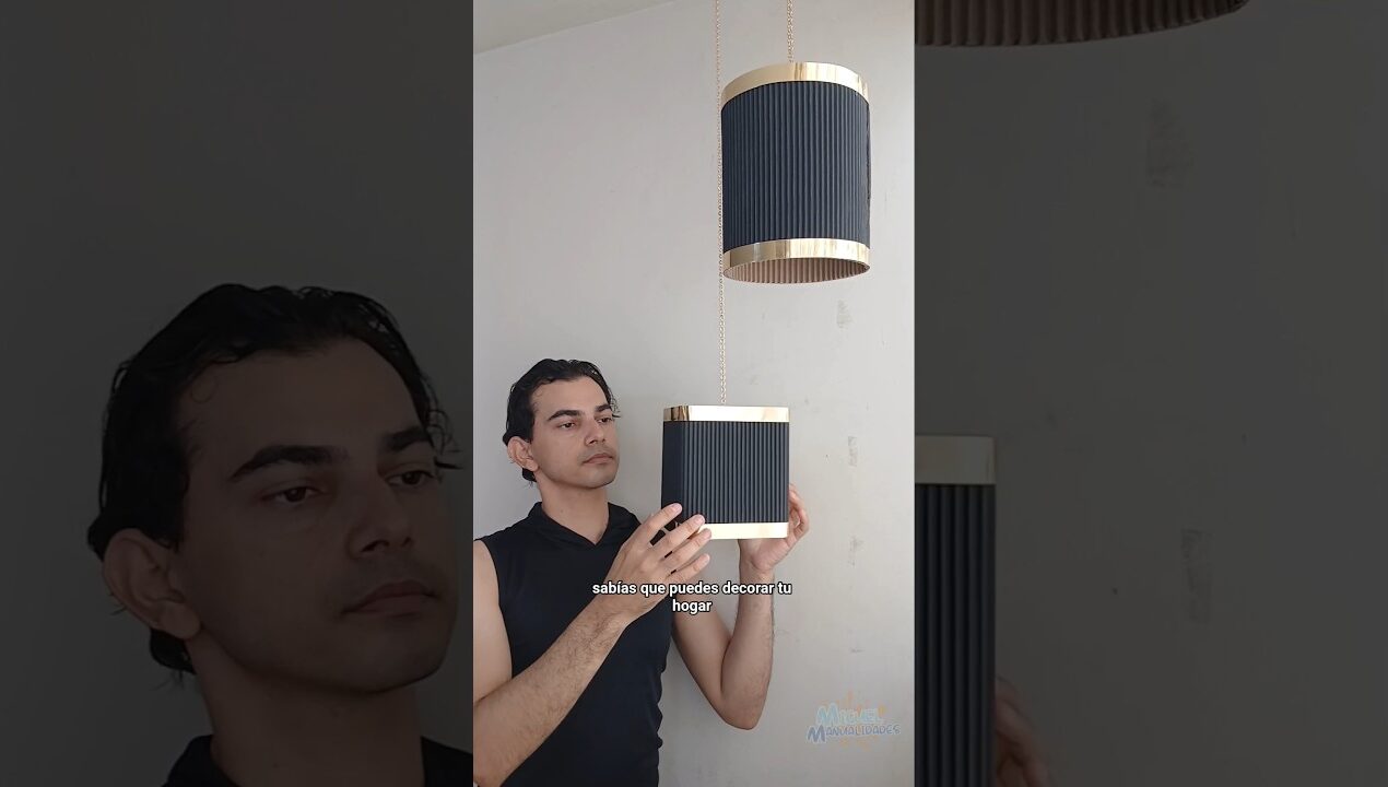 Adorno decorativo 😱 #shortvideo #shortsviral #manualidades #craft #cardboard #craftyhome #diy #ideas