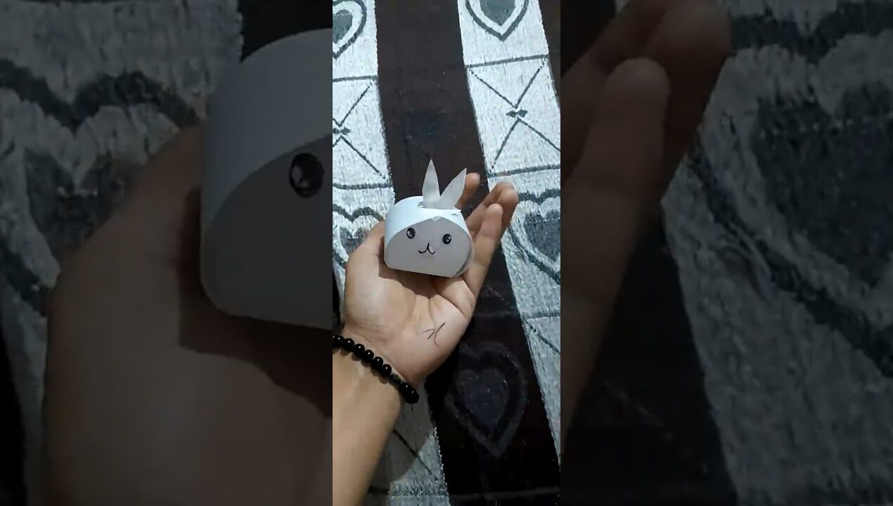 cute paper craft ideas💡😍 #shortsfeed #new #newvideo #diycraftideas #shorts #ytshorts #youtubeshorts