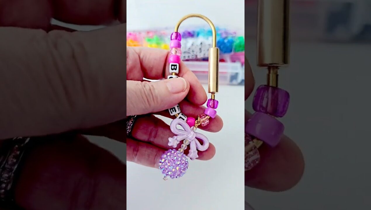 Pony Bead Keychain! #ponybeads #handmadejewelry #diyjewelry #diy #diycrafts #diyideas #handmade
