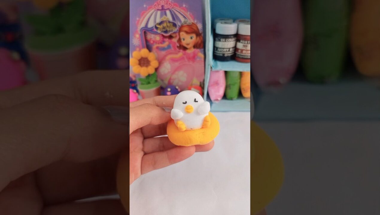 DIY cute clay Mini Duck🐣💕 #shorts #youtubeshorts#diy#ideas#miniature #aesthetic #clay#trending