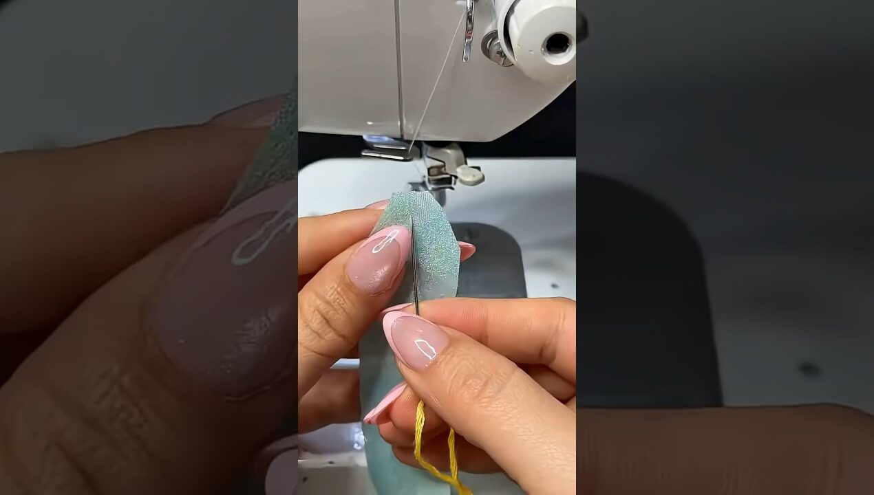 sewing tricks and tips #sewing #stitching #fashion #sewingtips #diy #sewingtutorial #sewinghacks