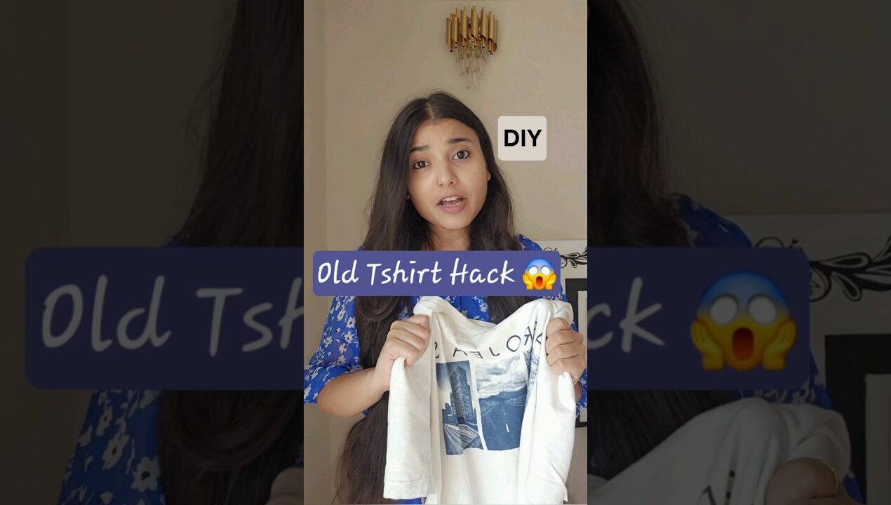 ​DIY Old T-shirt Hack! 👕 😱#diy #shorts