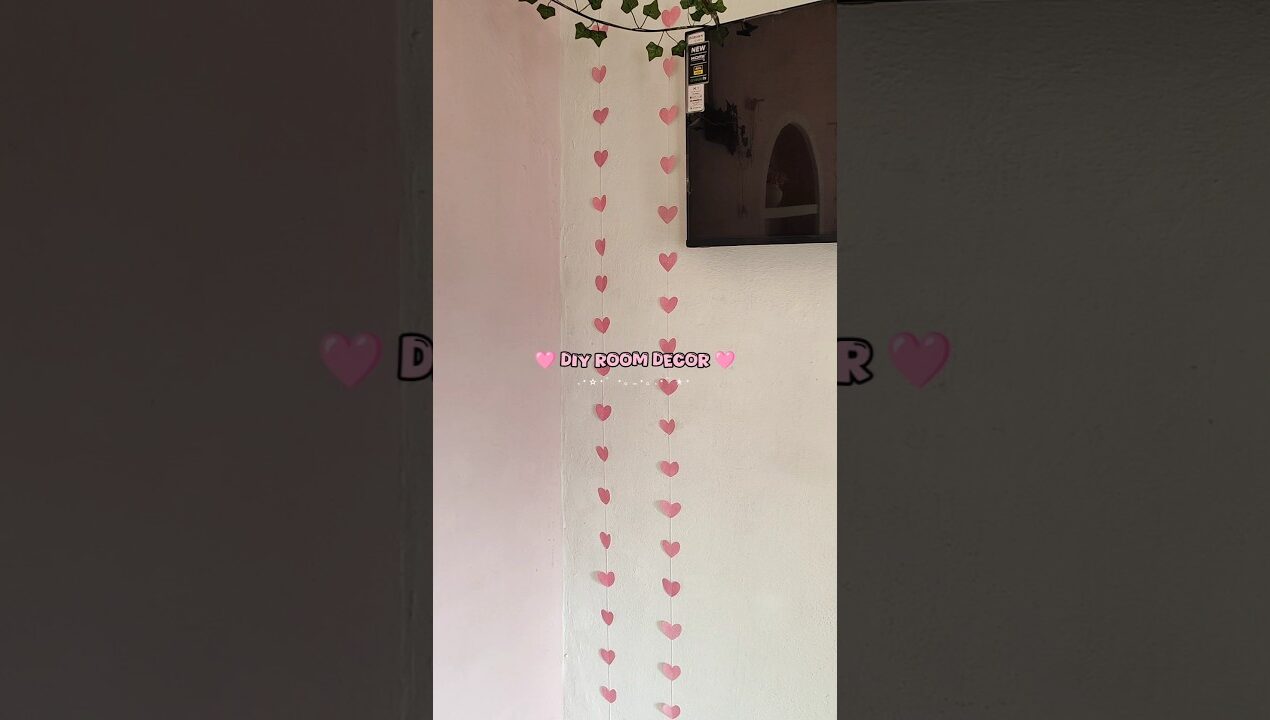 Diy Room Decor Idea 💗 || Aesthetic Room Decor #shorts #diy #art #decor #aesthetic
