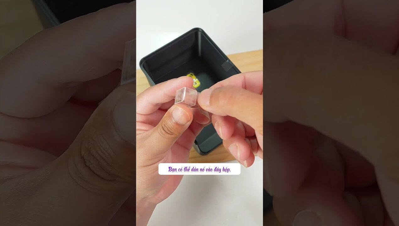 Làm đá viên nhỏ vui nhộn từ băng dính trong nhé #diy #funny