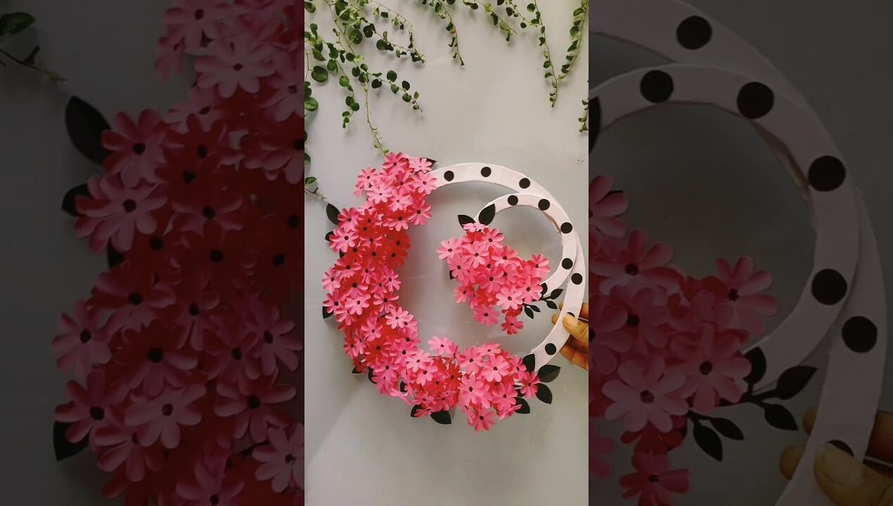 DIY wall hanging🌸🌿|| wall decoration ideas||flower garlands #diy #paperwallcraft #flowers #shorts