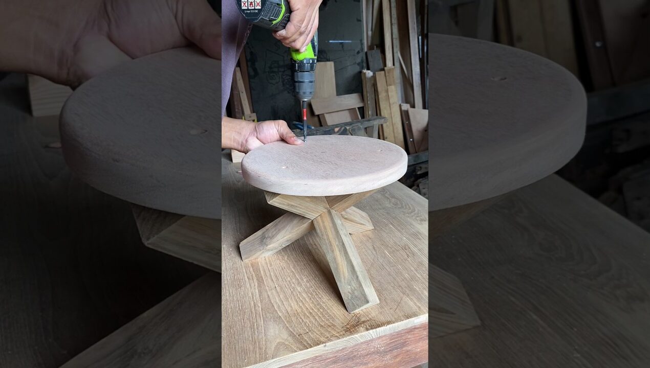 Simple coffee table #diy #woodworking #ideas #furniture #table #tipsandtricks