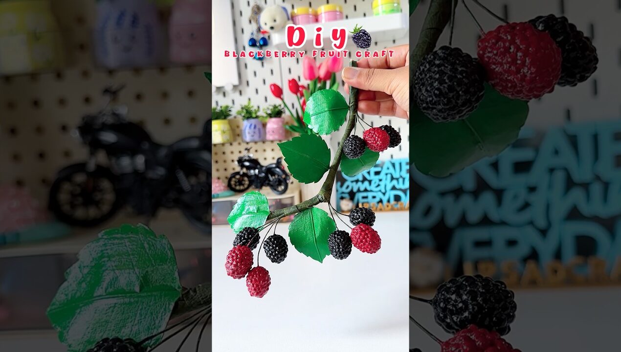 Diy blackberry Fruit Craft#shorts #viral #viralshort #reuse #diy #handmade #crafting #trending