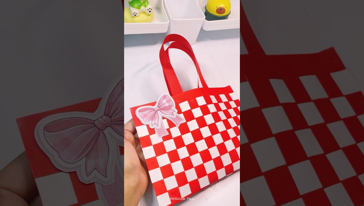 DIY Paper Bag 🛍️✨ #shorts #diy #youtubeshorts #art #craft