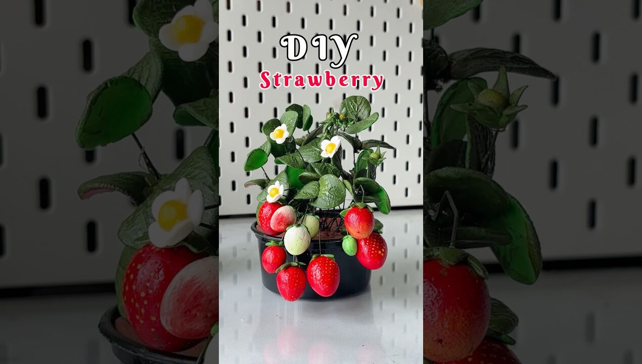 DIY strawberry #shorts #viral  #viralshort #reuse #diy #handmade  #crafting #trending