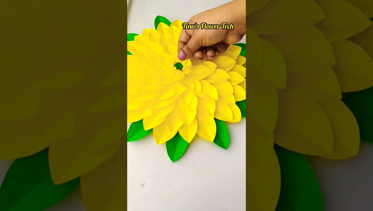 🏵Beautiful Paper Flower for Wall Hanging #shorts #youtubeviral #wallhanging #paperflower #craft