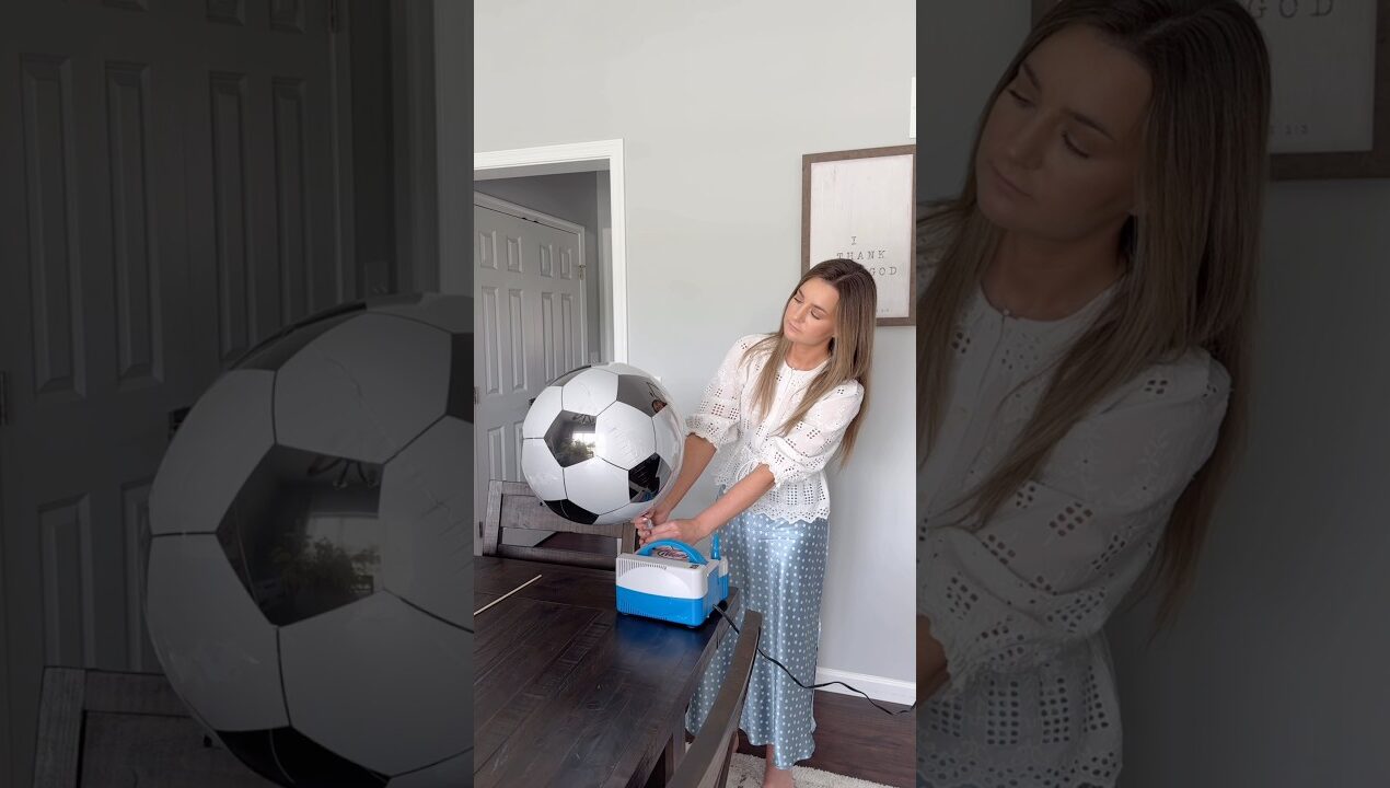 Double stuffed Orbz balloons #balloon #worldcup #decoration #partyideas #diy