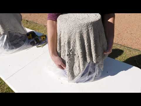 DIY Concrete Planter