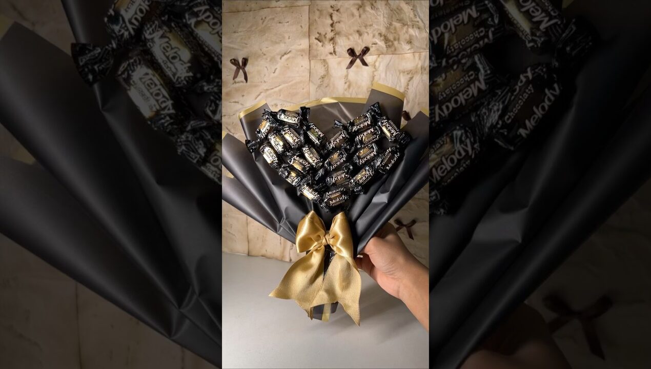 Melody Toffee / Chocolate Bouquet 💐  #diy #gift #craft #cute #bouquet #handmade #tutorial