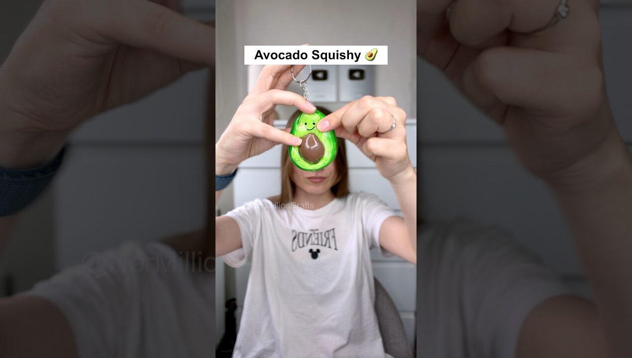 DIY Avocado SQUISHY KEYCHAIN 🥑✨ Cute & Satisfying Hack #diy #craft #viral #trending