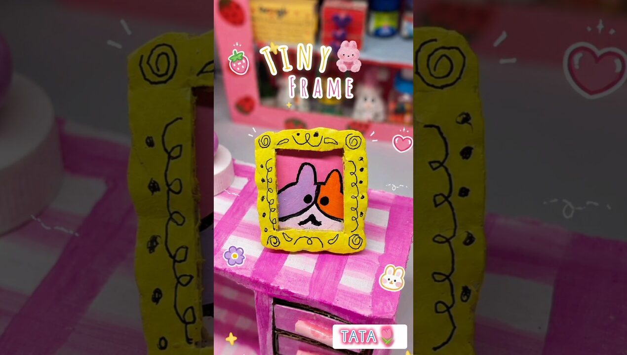 Diy Mini Frame For My Mini Desk🖼💓🐹#diy #diyideas #miniframe #deskglowup #deskdecor #viral #ytshorts