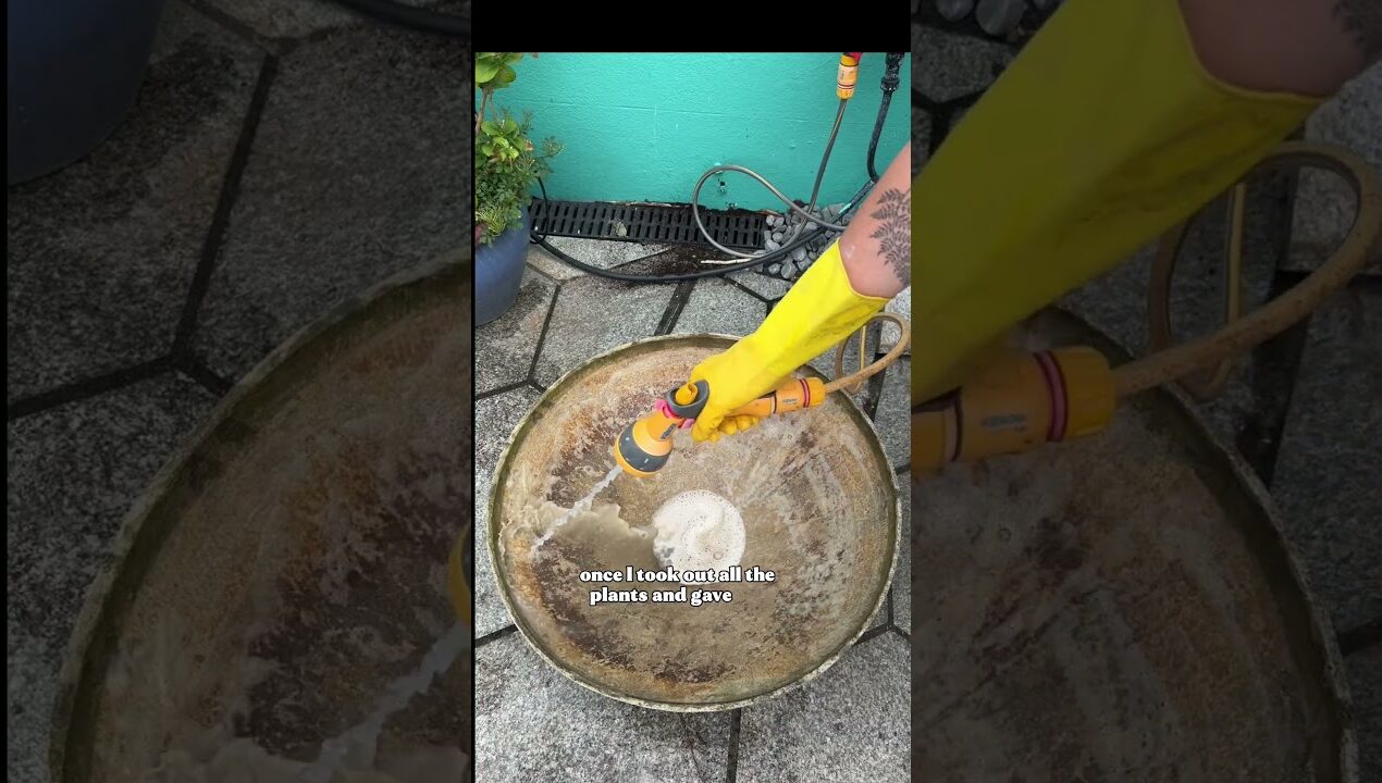 Solar Fountains garden DIY idea