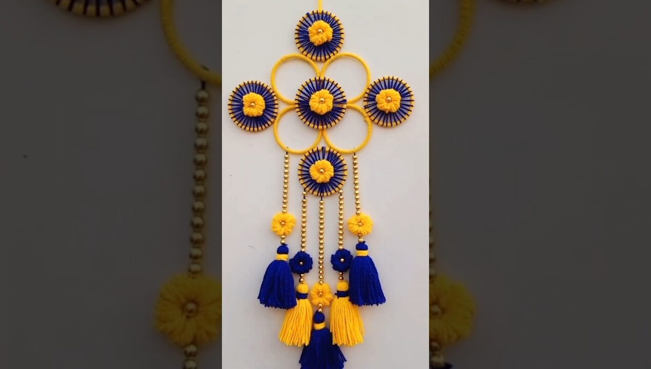 Looking at art, pretending to understand. #diy #diyideas #craft #girl #viralvideo